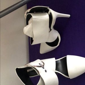Zara Women White elegant shoes